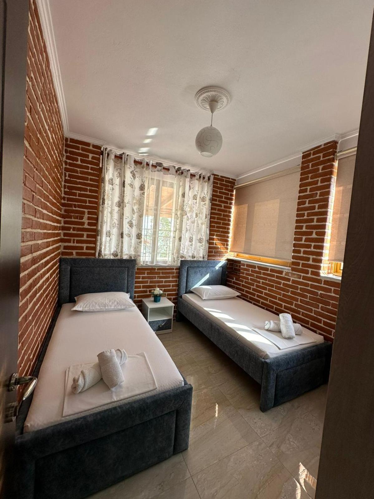 Villa Katalina Ksamil Rom bilde